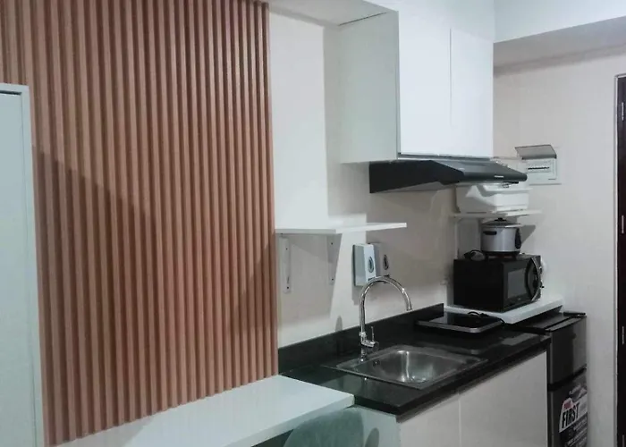 Apartment The Persimmon Near Ayala And Sm *